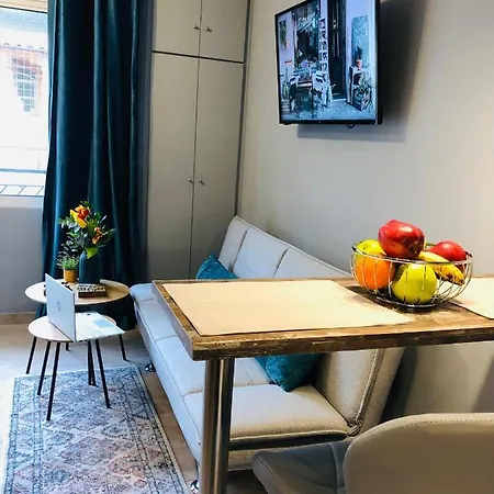 G&g Center Luxury Apartment *